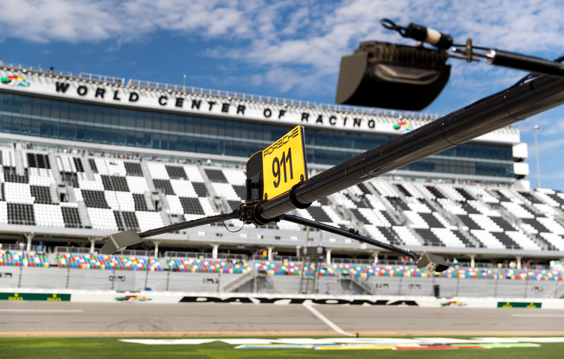 Illustration for article titled Here's All the Action From The Start Of The 24 Hours of Daytona